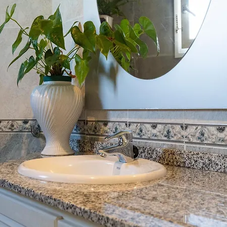 Beautiful With View Apartment Marbella