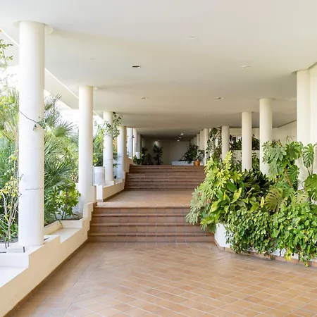 In San Pedro Near Beaches 아파트